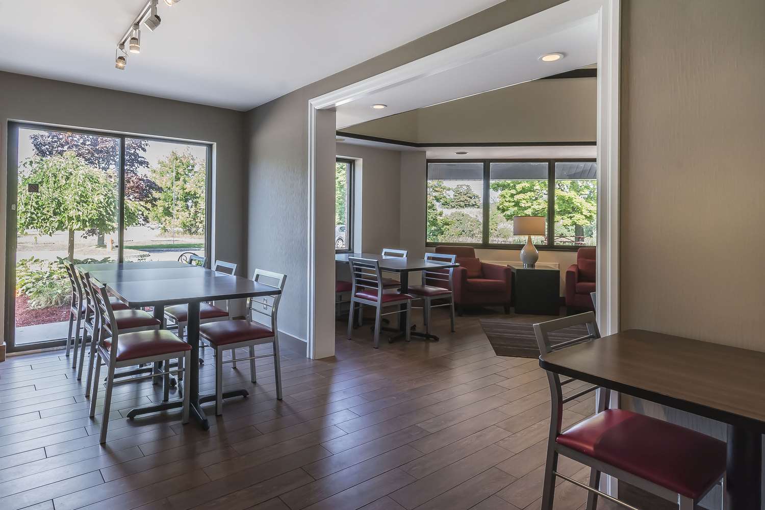 Comfort Inn Cobourg - Port Hope 7/10