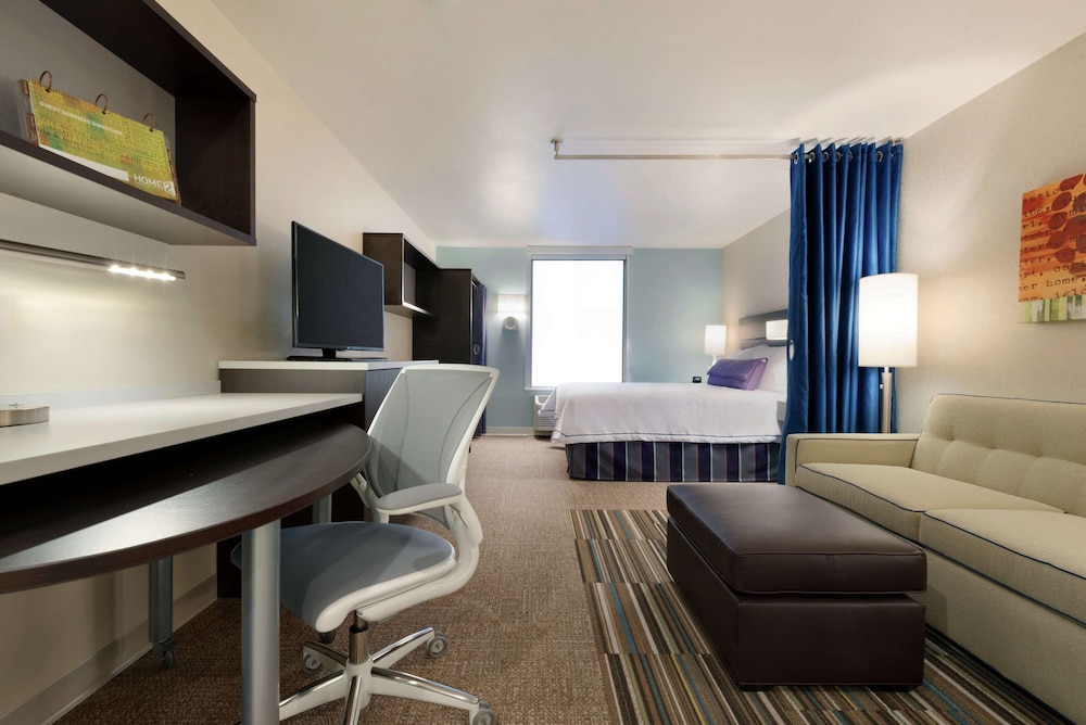 Home2 Suites by Hilton Anchorage/Midtown 39/62