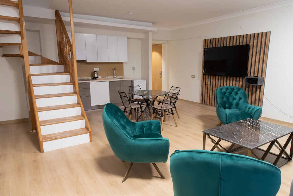 INN HOUSE LOFT SPA 32/39
