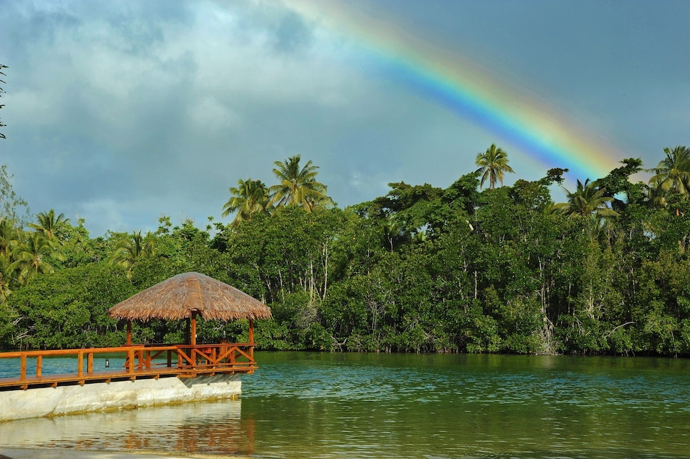 Cocomo Resort 44/50