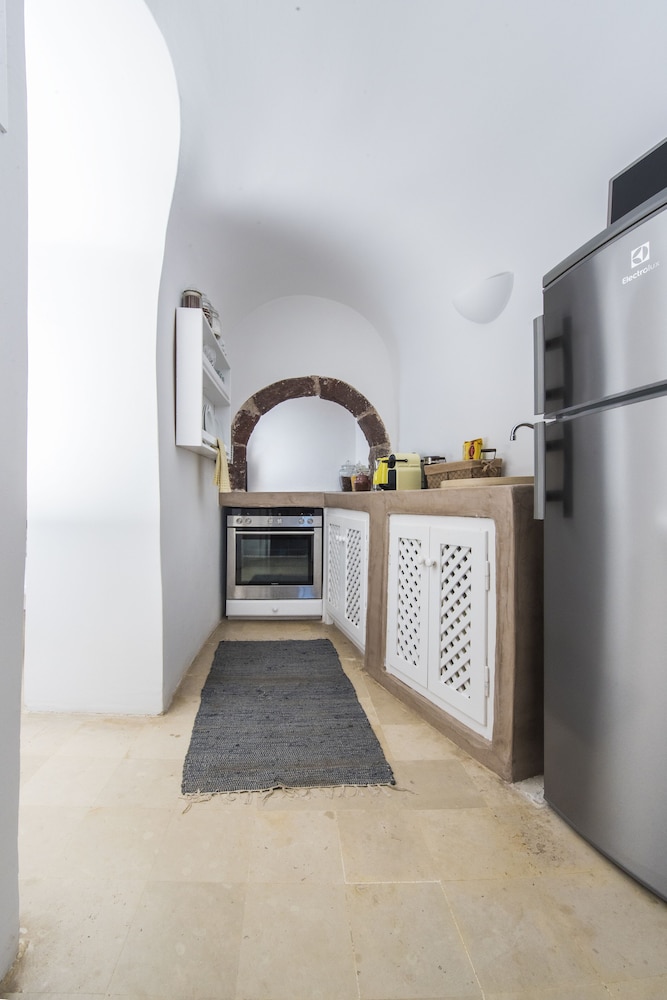 Anemi House & Villas 7/100
