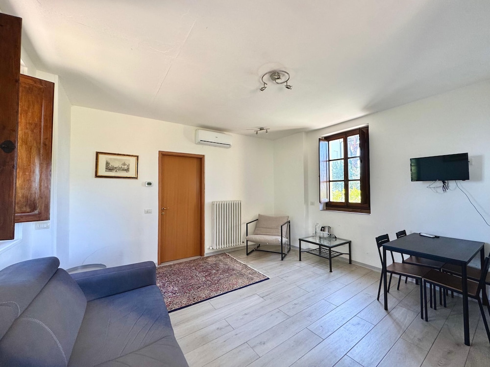 Villa Castiglione 32/49