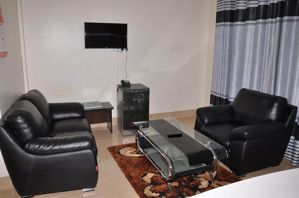 Latitude 1 Serviced Suites 20/26