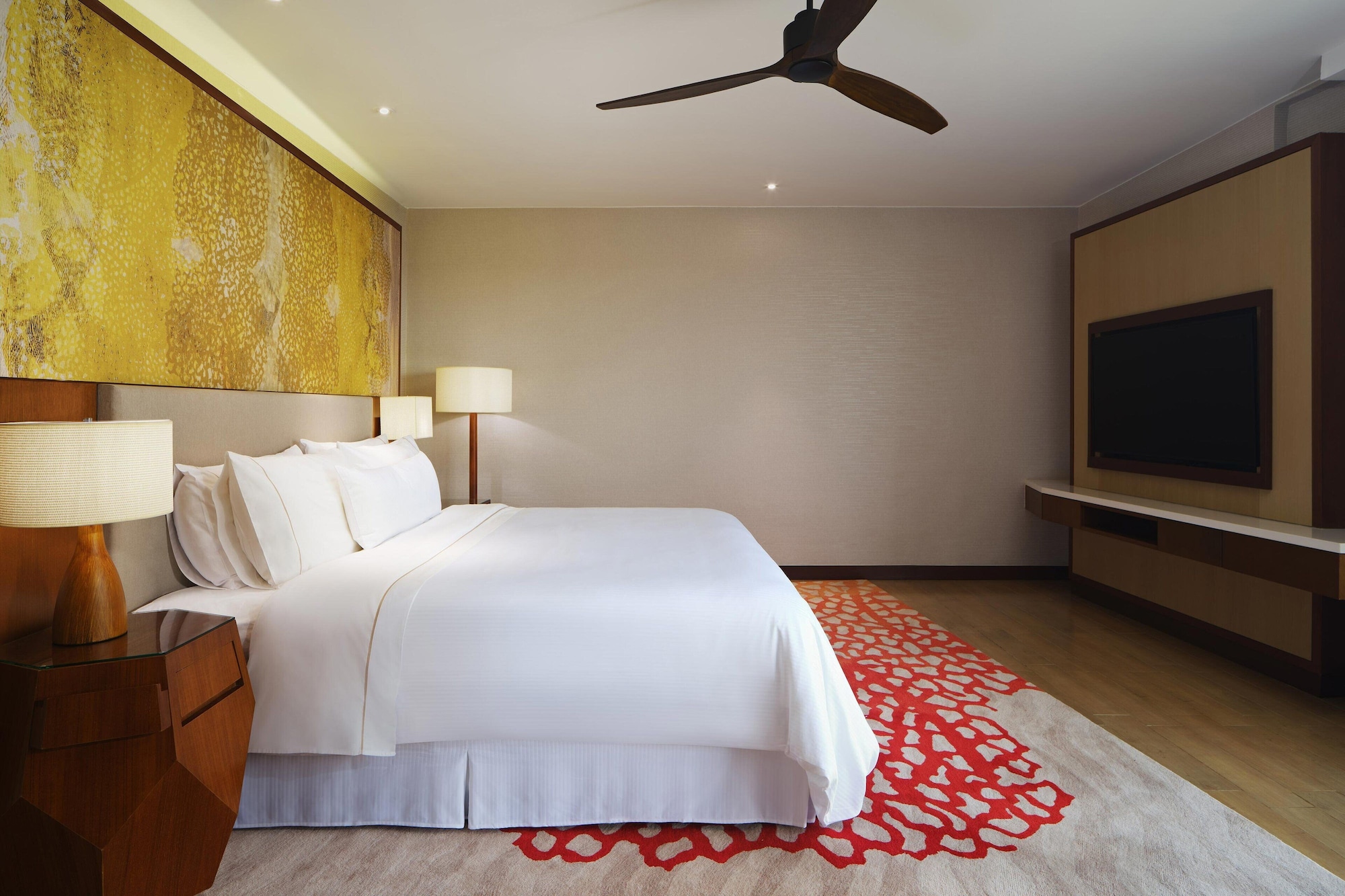 جناح بشرفة بغرفة نوم واحدة