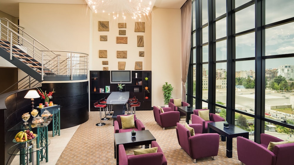 Mak Albania Hotel 45/64