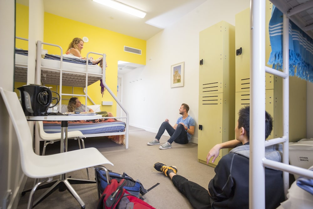 YHA Sydney Harbour 16/32