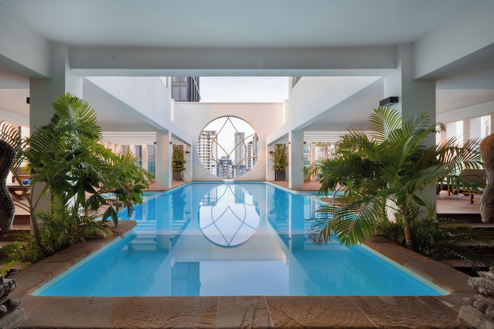 Phnom Penh Katari Hotel 71/73