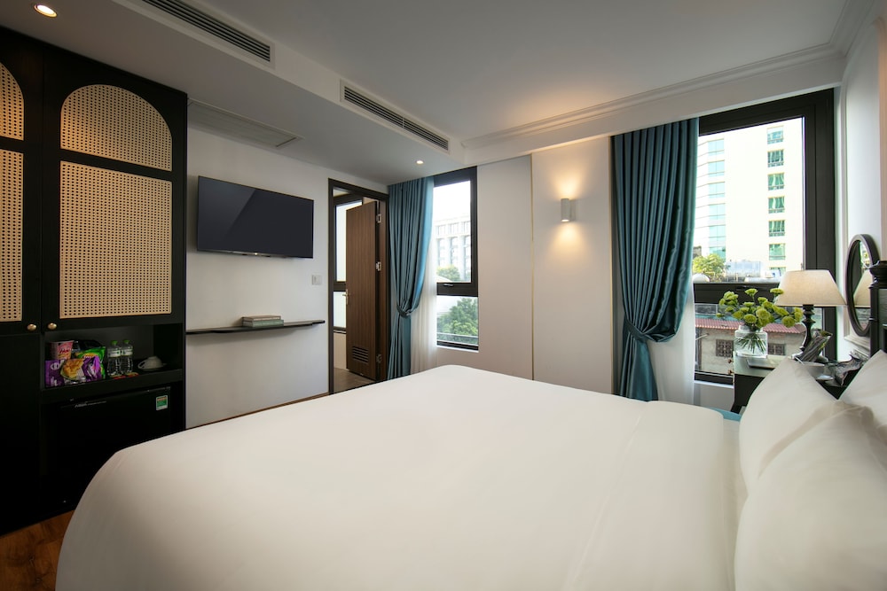 Hotel De Rond Hanoi 12/50