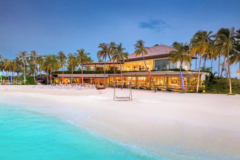 Hard Rock Hotel Maldives in Emboodhoo Lagoon