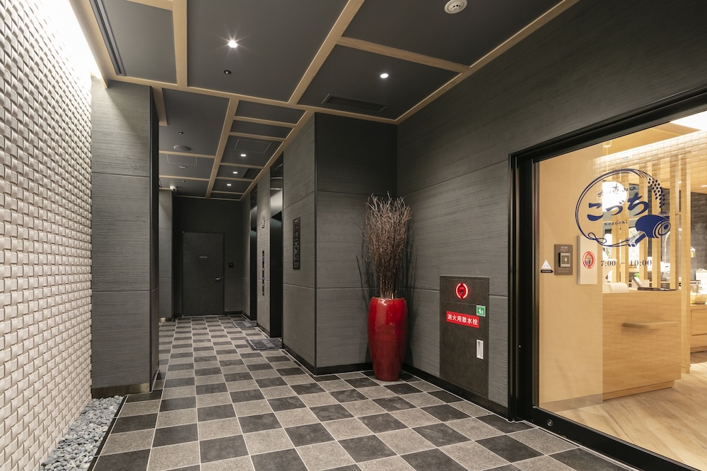 JR WEST GROUP VIA INN HAKATAGUCHI EKIMAE 35/38