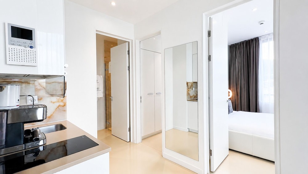 2 Bedrooms, Mini, Apartment, 1 Queen and 1 Double Bed، Visionapartments Zurich Wolframplatz 7/9
