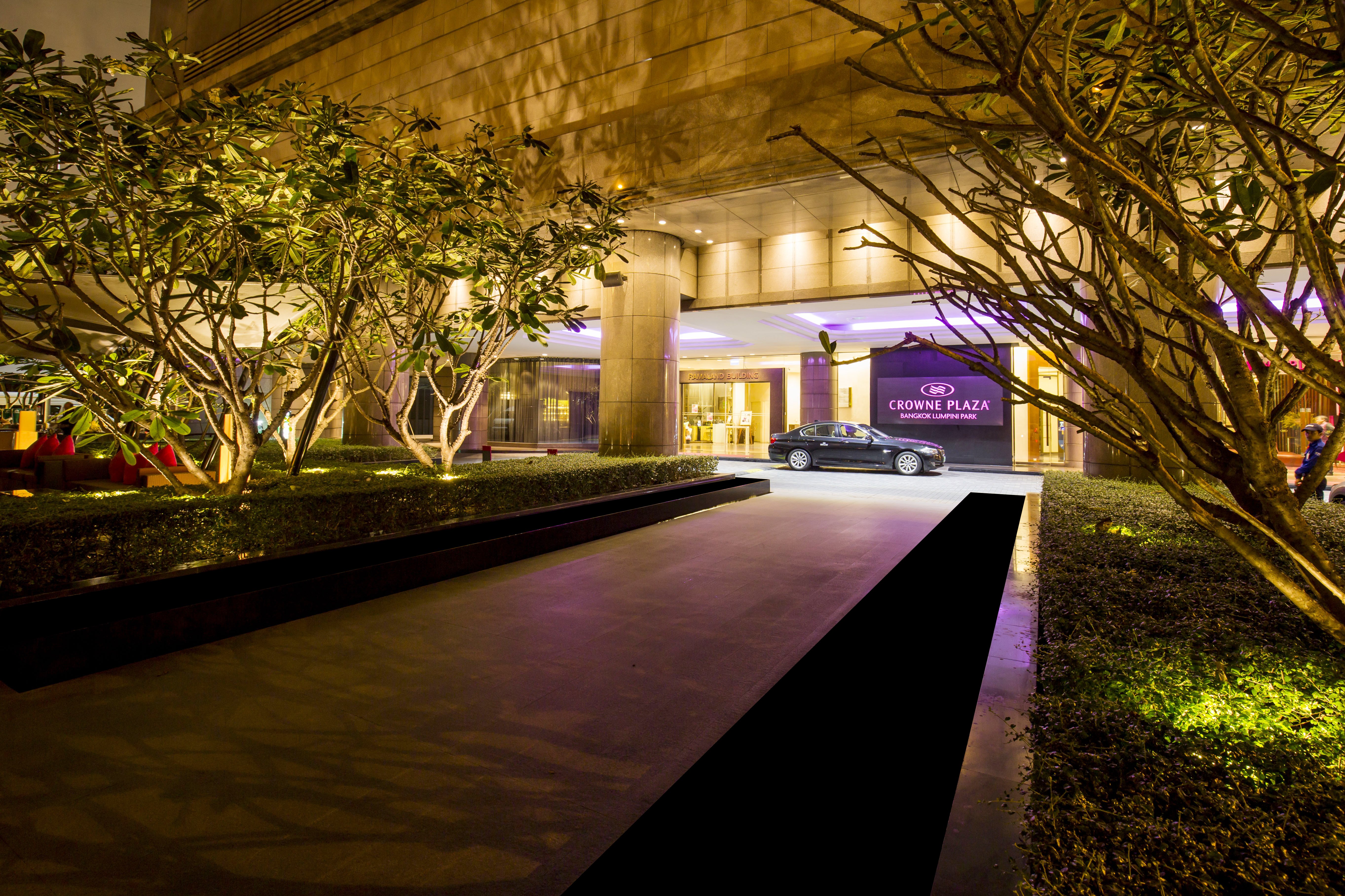 Crowne Plaza Bangkok Lumpini Park 72/77