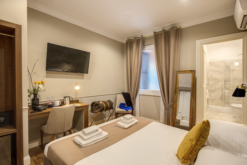Charme Spagna Boutique Hotel 25/77