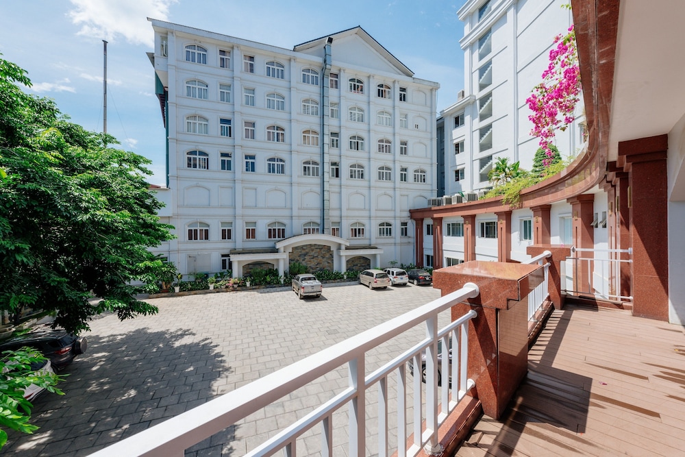 Lao CAI Star Hotel 48/50