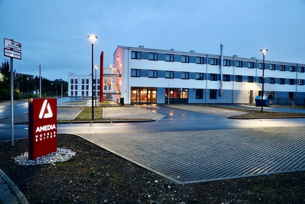 The Rhin Hotel 53/59