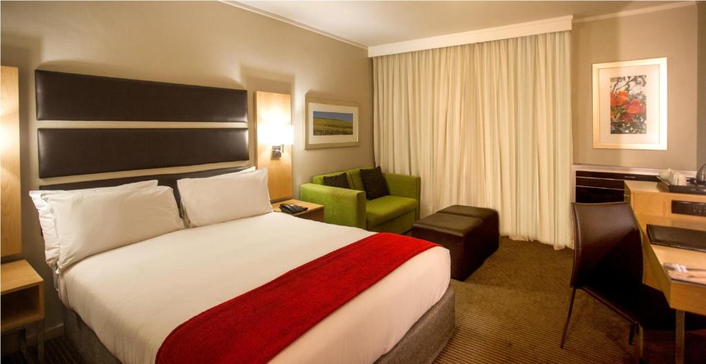 Valley, Twin Beds، Caledon Hotel Spa And Casino 2/4
