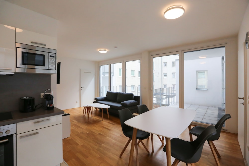 4 Beds and More Vienna Apartments 17/29
