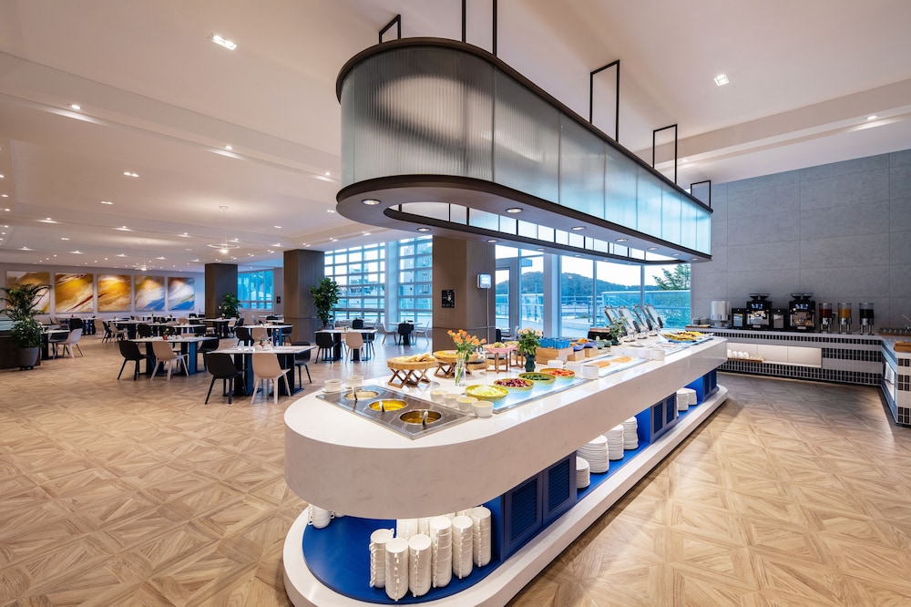 The Weekand Resort 43/56