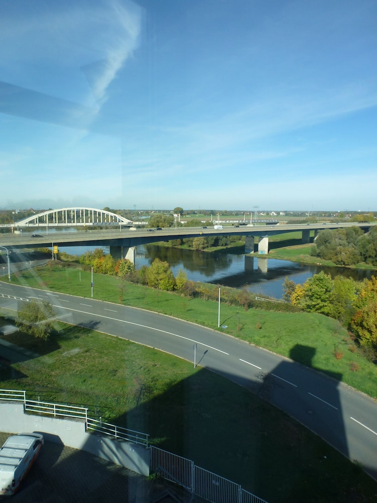 Mercure Hotel Riesa Dresden Elbland 72/75