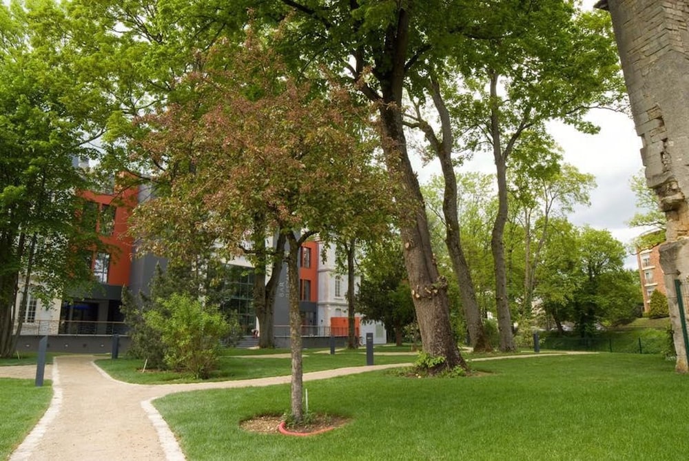 Les Jardins du Mess 38/46