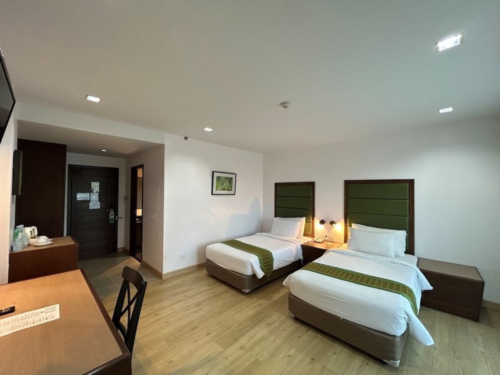 Teak Garden Spa Resort 16/50