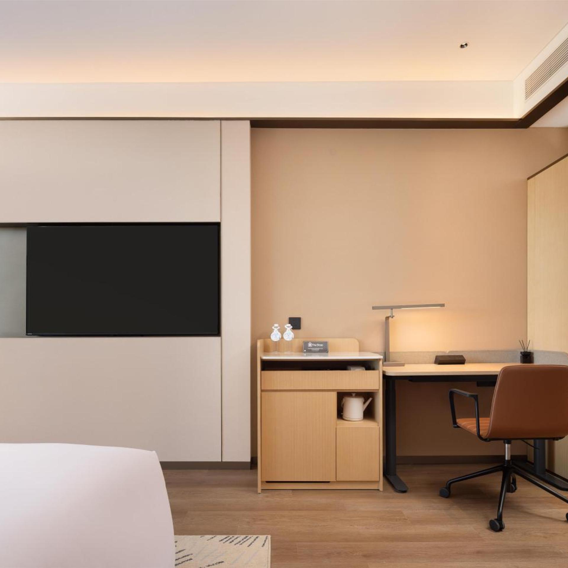 Hilton Garden Inn Jinghe County 43/52