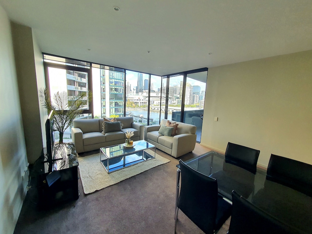 Harbour Escape Apartments 25/49