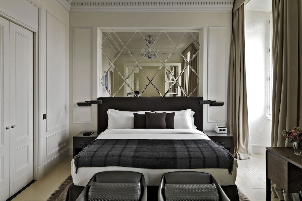The St Regis Rome 20/84