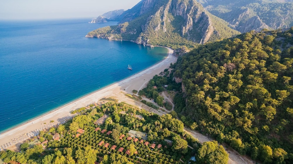 Olympos Lodge 38/50