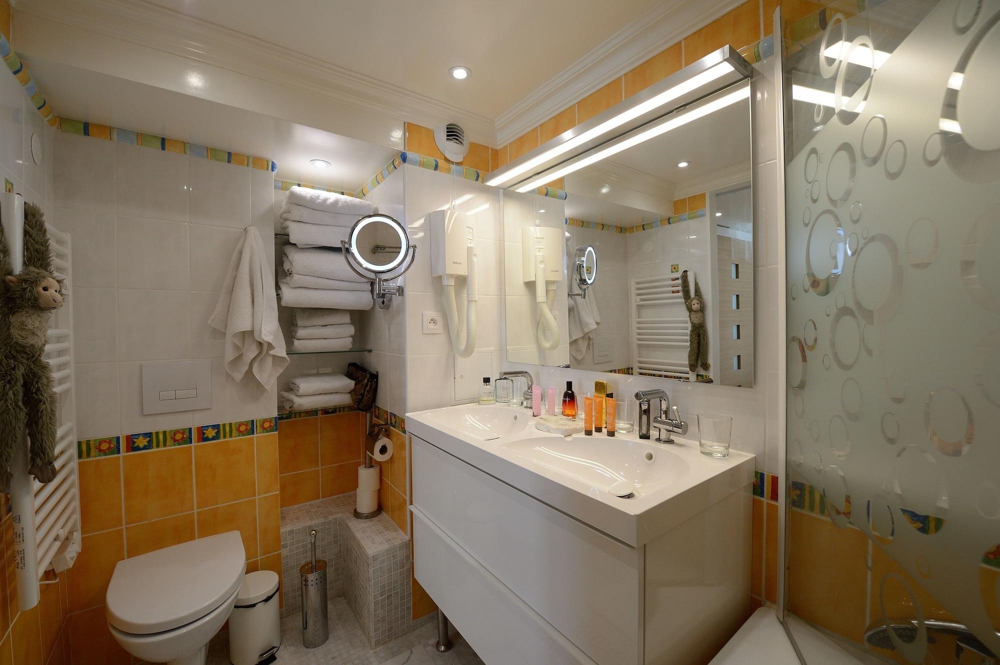 Ocean, Apartment، Les Patios Du Marais 7/8
