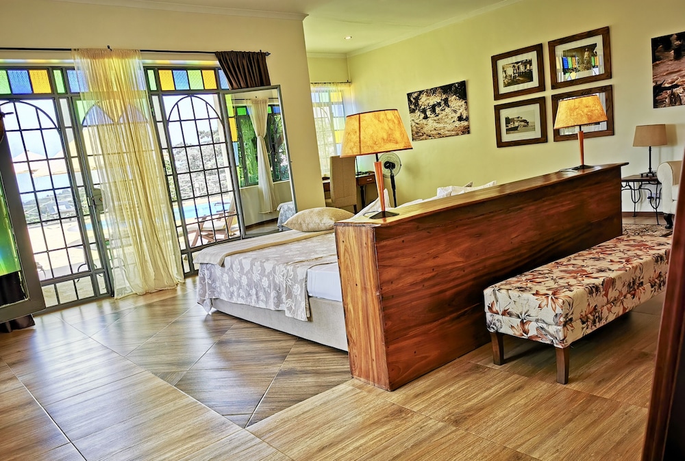Pink Flamingo Boutique Hotel 10/48