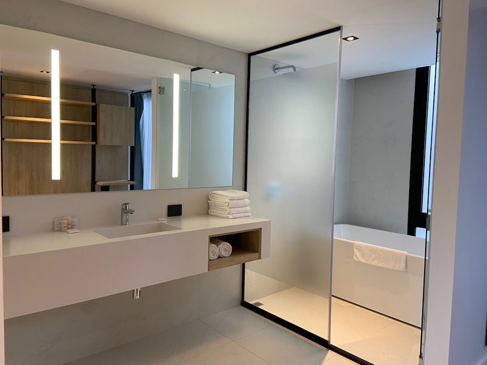 Krista Hotel Boutique 65/65