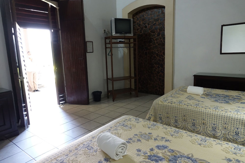 La Merced Hotel 50/50