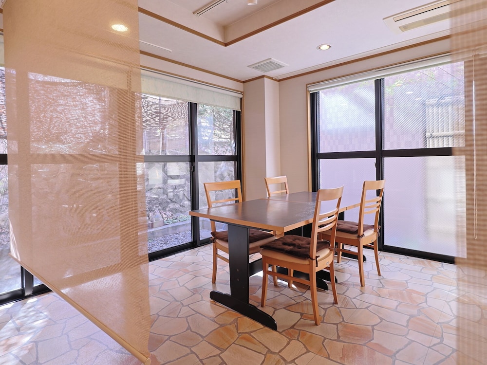 Kuroiwa Ryokan 40/50