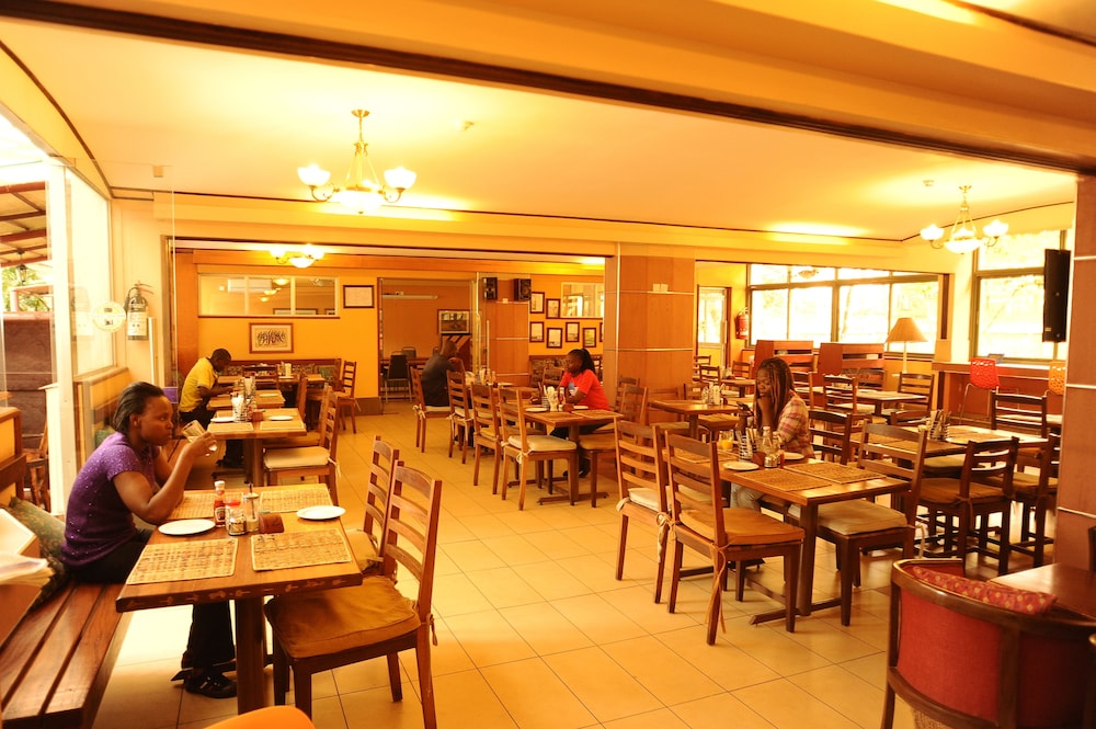 The Kenya Comfort Hotel Suites 62/78