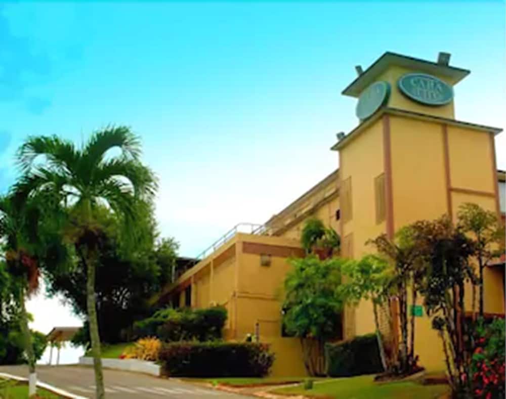 Cara Hotels Trinidad 1/44