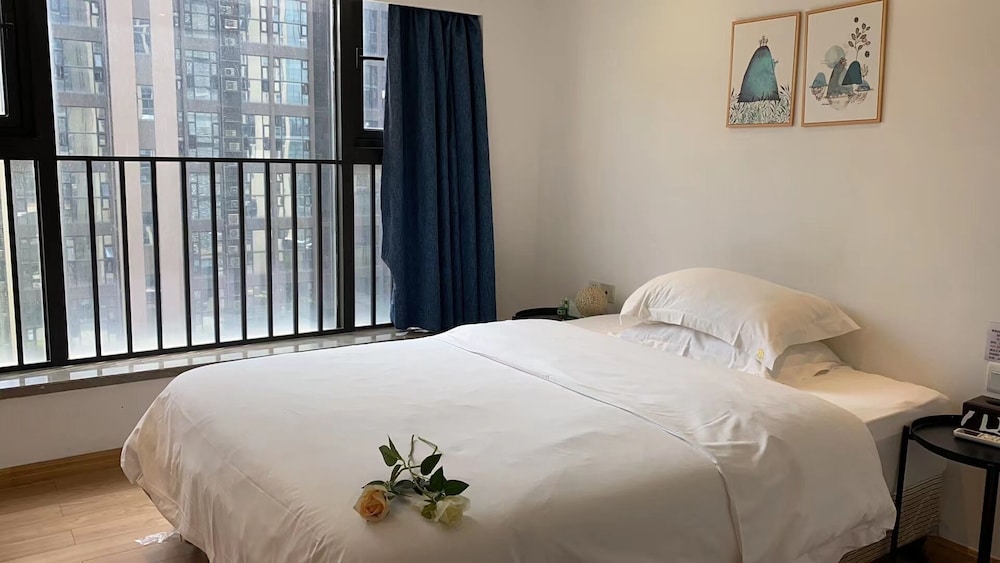 Ihouse Executive Apartment 15/50