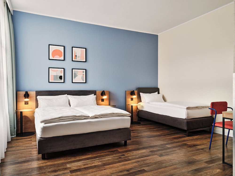 Premium, Queen Bed
