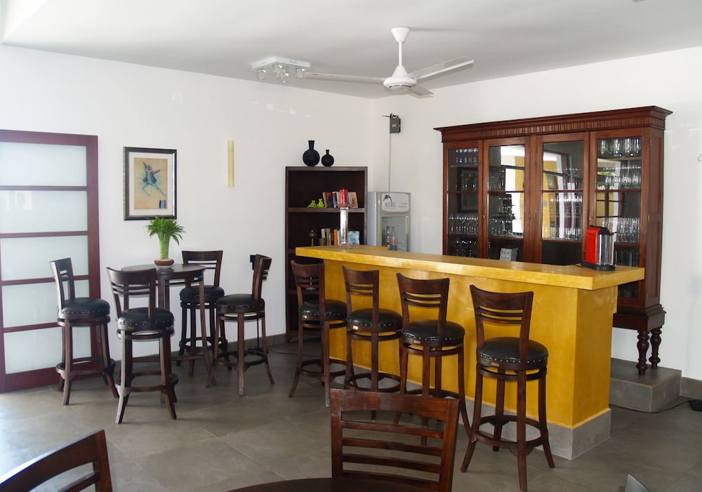 Imagine Villa Hotel 24/50
