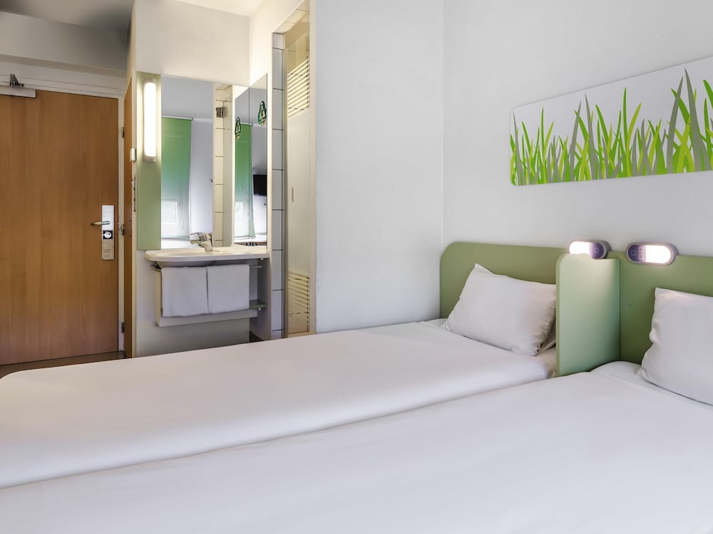 Ibis Budget Warszawa Reduta 22/54