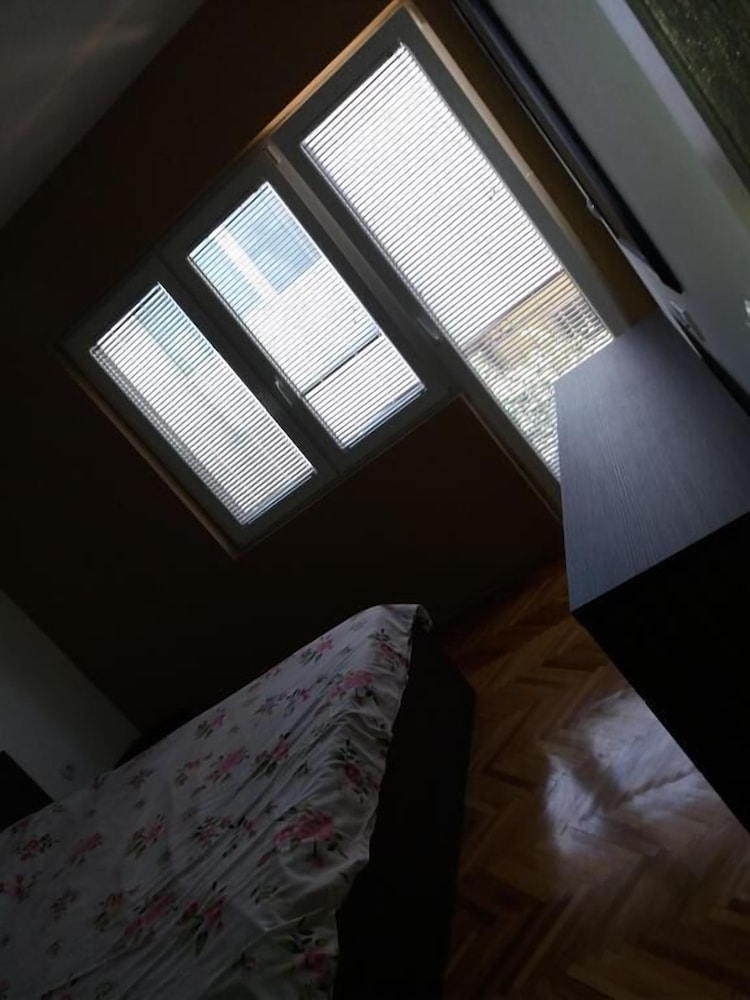 Grande House 28/40