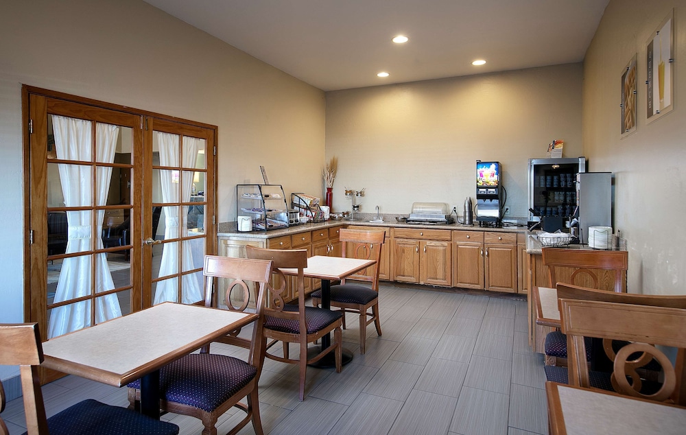 Best Western Liberty Inn 22/26