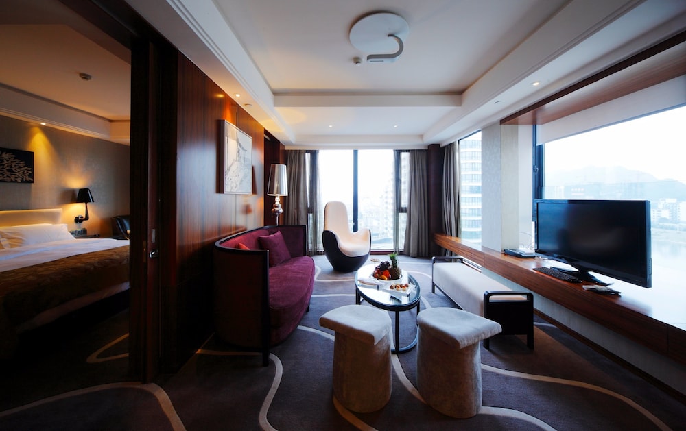 Dw Hotels 38/50