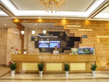 Greentree Inn Zhuhai Mingzhu Station Express Hotel 3/27