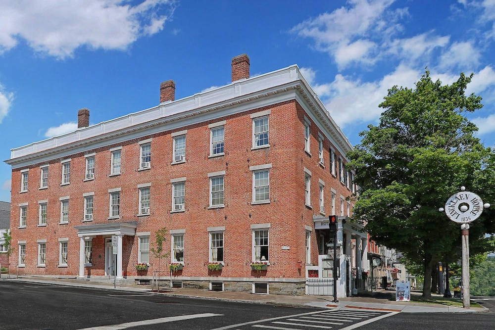 The Lincklaen House 4/43