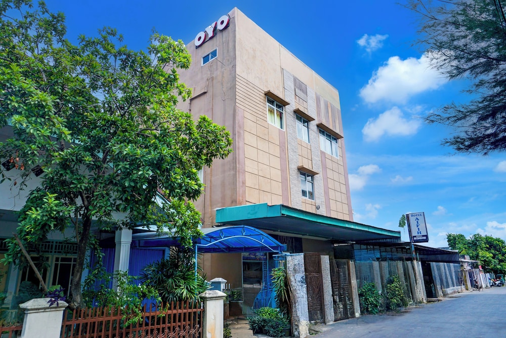 Collection O R.Sukamto Near Palembang Trade Center Mall in PALEMBANG