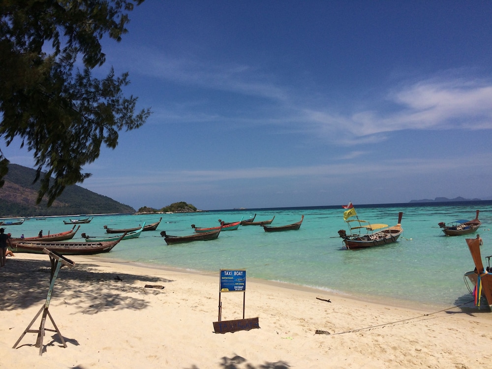 Coco Beach Bungalows 63/77