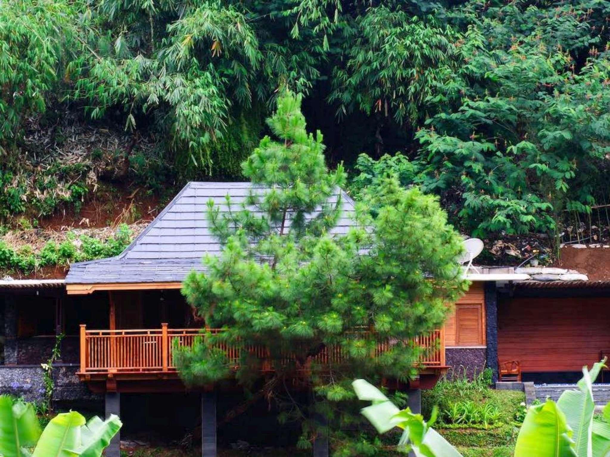 Talita Mountain Resort 8/28