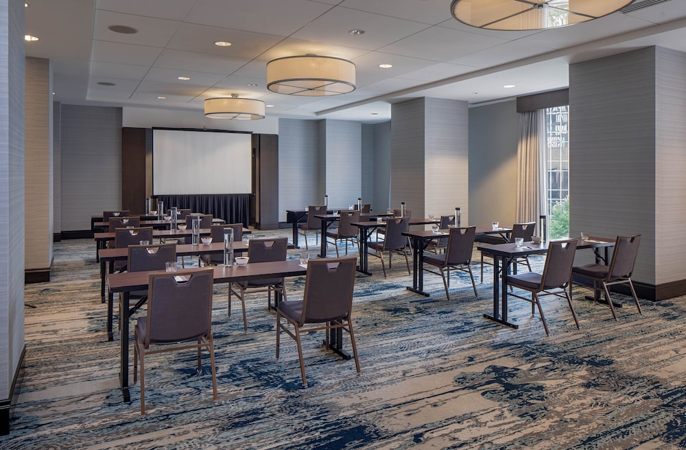 Hyatt Regency Indianapolis 56/69