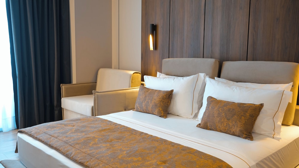 GRAND VM CONFERENCE & SPA 20/50